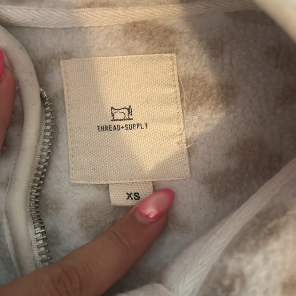 Thread Ad + Supply leopard pullover - Picture 3 of 3